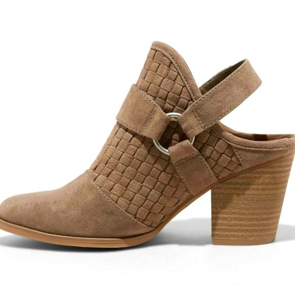 Universal Thread Women's Olive Back Strap Heeled Bootie - Taupe 9 1/2 - Picture 2 of 3